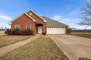 7277 Rockpoint Circle, Tyler, TX 75703