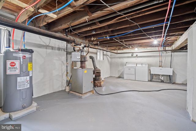 961 BULLOCK AVE, Lansdowne, PA 19050