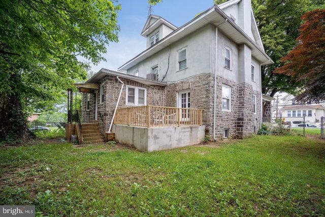 961 BULLOCK AVE, Lansdowne, PA 19050