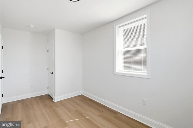 916 CALWELL RD, Baltimore, MD 21229