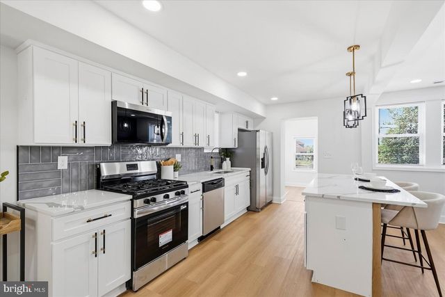 916 CALWELL RD, Baltimore, MD 21229