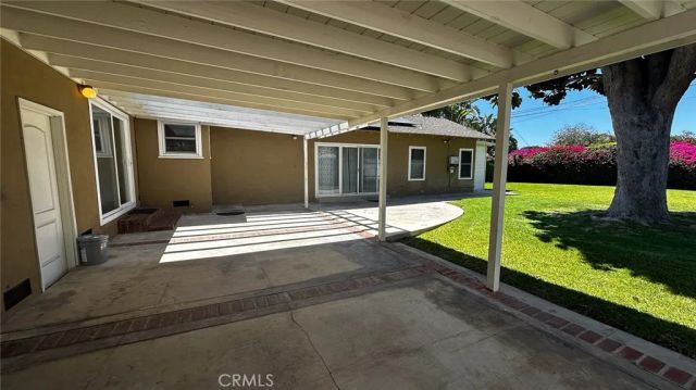 715 W Knepp, Fullerton, CA 92832