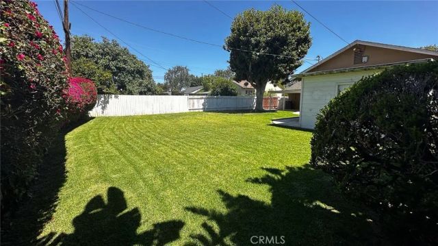 715 W Knepp, Fullerton, CA 92832