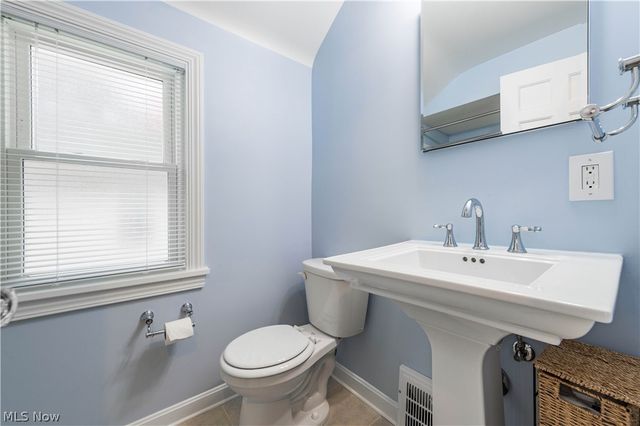 14414 Alger Road, Cleveland, OH 44111