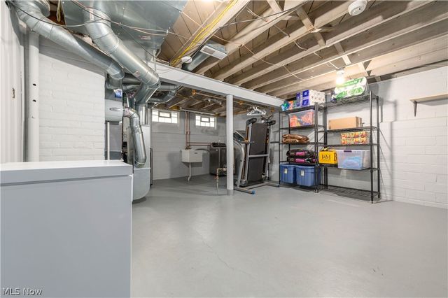 14414 Alger Road, Cleveland, OH 44111