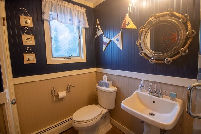 122 Elton Circle, Cranston, RI 02921