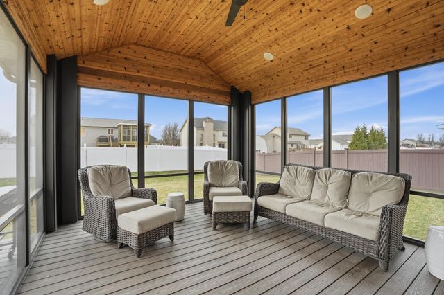 12826 Massachusetts Street, Crown Point, IN 46307