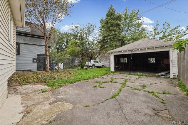 604 East Amherst Street, Buffalo, NY 14215