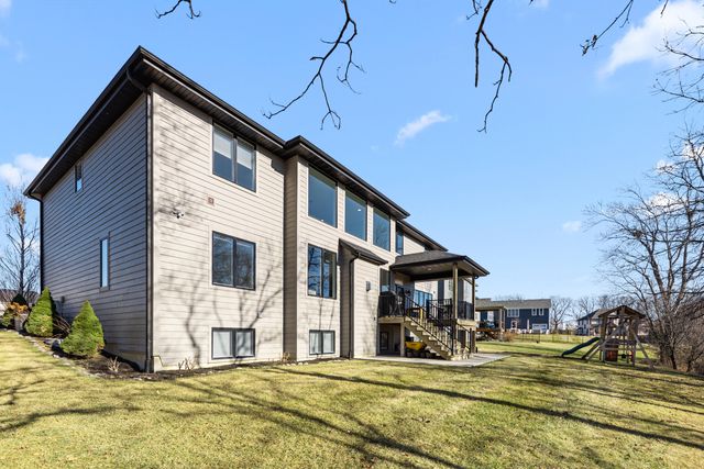 13053 Bluestem Drive, St. John, IN 46373