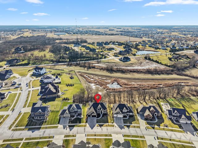 13053 Bluestem Drive, St. John, IN 46373