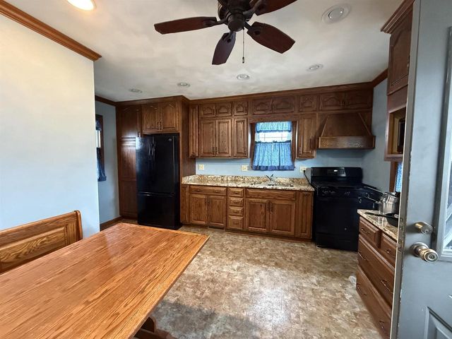 1203 Vine Street, Beloit, WI 53511