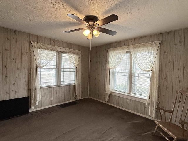 1203 Vine Street, Beloit, WI 53511