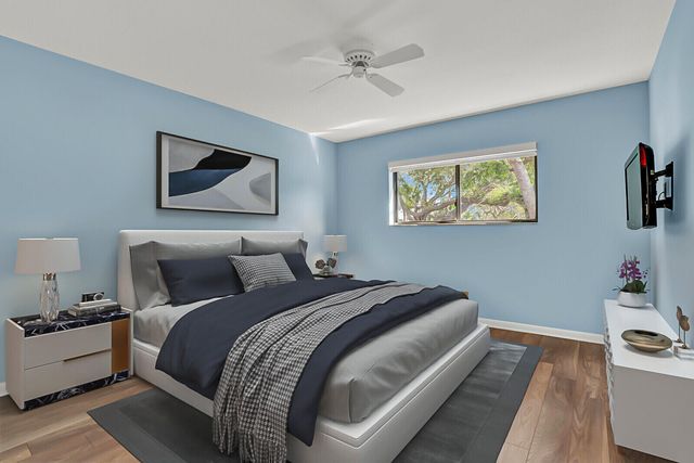 215 Oak Harbour Drive, Juno Beach, FL 33408