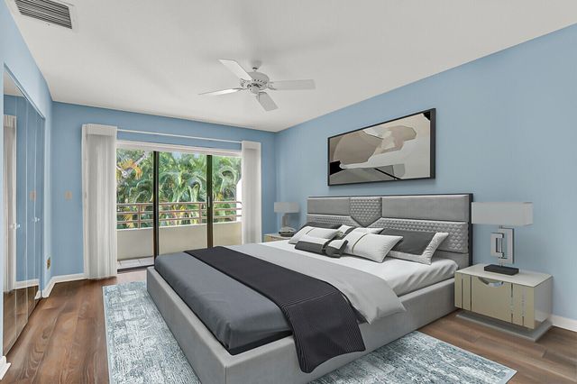 215 Oak Harbour Drive, Juno Beach, FL 33408