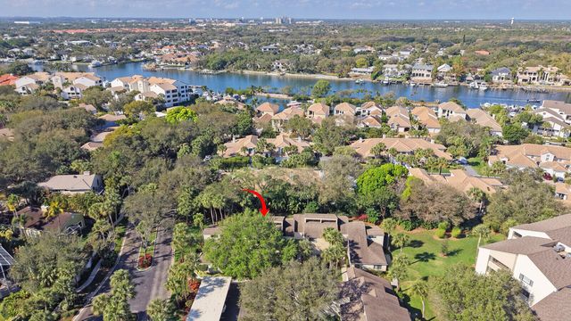 215 Oak Harbour Drive, Juno Beach, FL 33408