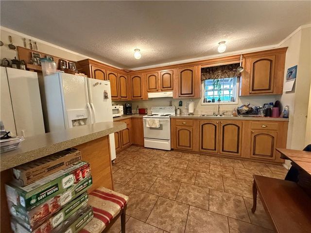 465 OE McDonald Road, Waycross, GA 31503