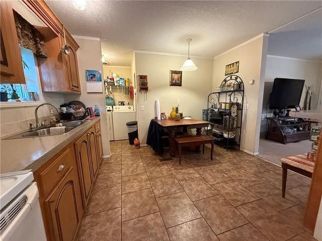 465 OE McDonald Road, Waycross, GA 31503