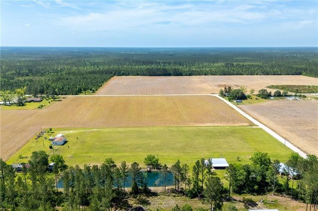 465 OE McDonald Road, Waycross, GA 31503