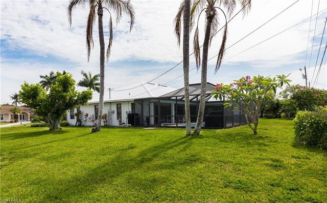 512 33rd TER, Cape Coral, FL 33904