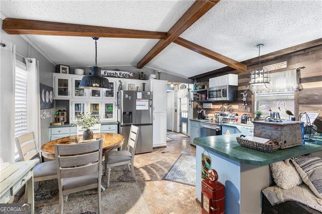 224 Hebron Road, Commerce, GA 30530