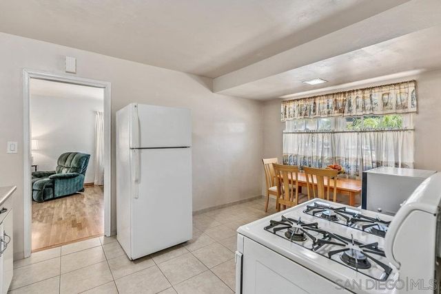 6343 Jeff St, San Diego, CA 92115