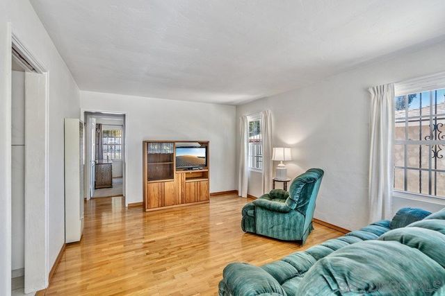 6343 Jeff St, San Diego, CA 92115
