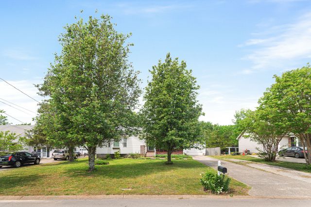 506 Connie Ct, Smyrna, TN 37167