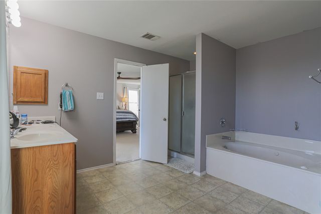 149 Independence Avenue, Venus, TX 76084