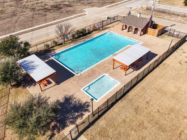 149 Independence Avenue, Venus, TX 76084