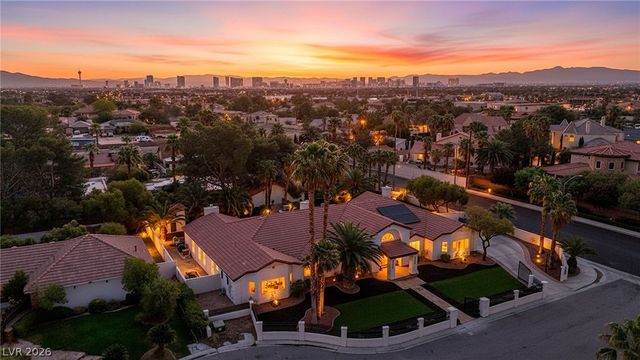 7350 Obannon Drive, Las Vegas, NV 89117