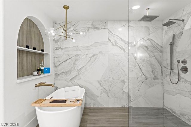 7350 Obannon Drive, Las Vegas, NV 89117