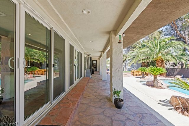 7350 Obannon Drive, Las Vegas, NV 89117