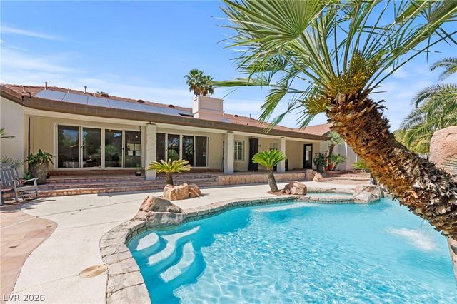 7350 Obannon Drive, Las Vegas, NV 89117