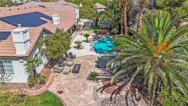 7350 Obannon Drive, Las Vegas, NV 89117