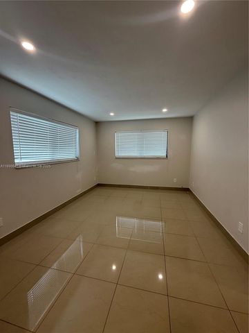 100 SE 5th Ave 1, Hallandale Beach, FL 33009