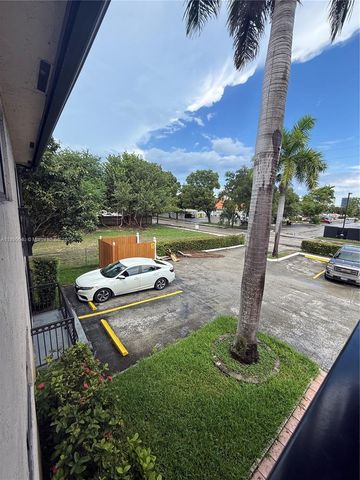 100 SE 5th Ave 1, Hallandale Beach, FL 33009