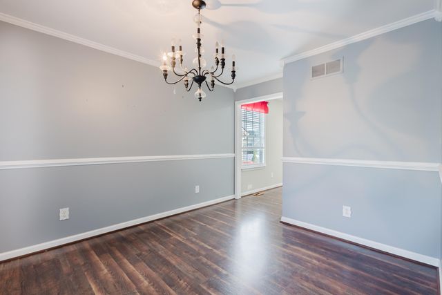 512 Perry Drive, Nicholasville, KY 40356