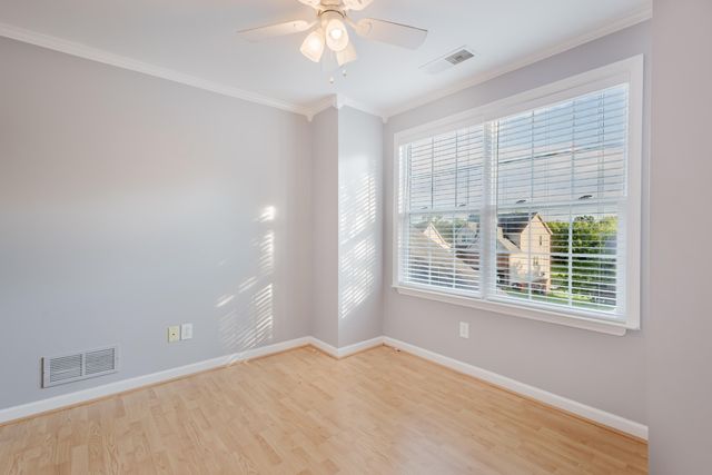 512 Perry Drive, Nicholasville, KY 40356