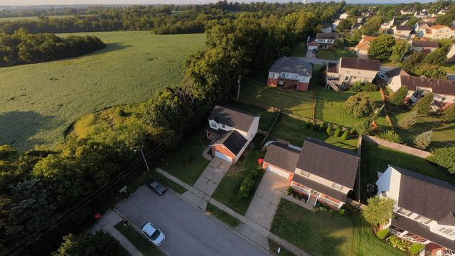 512 Perry Drive, Nicholasville, KY 40356