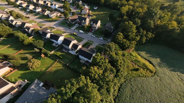 512 Perry Drive, Nicholasville, KY 40356