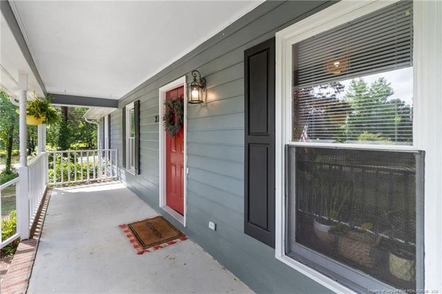 21 Clyde Lane, Cameron, NC 28326