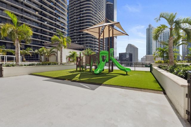 999 SW 1st Ave 2809, Miami, FL 33130