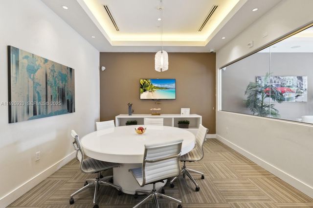 999 SW 1st Ave 2809, Miami, FL 33130