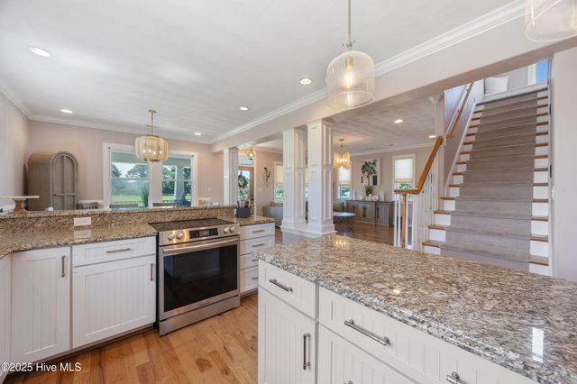 204 Fentress Drive, Knotts Island, NC 27950