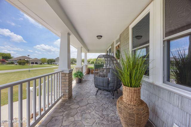 204 Fentress Drive, Knotts Island, NC 27950