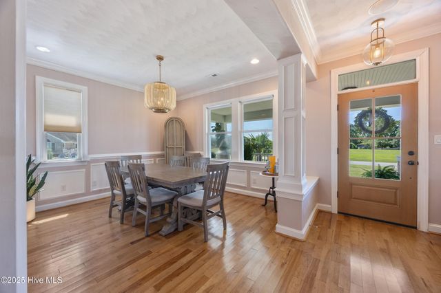 204 Fentress Drive, Knotts Island, NC 27950