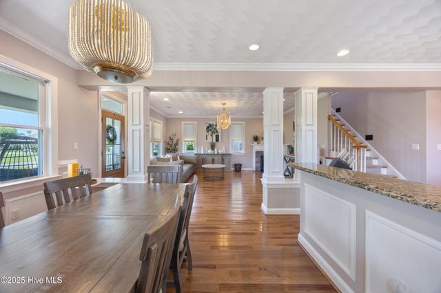 204 Fentress Drive, Knotts Island, NC 27950