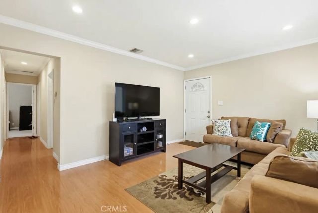 255 E Riggin, Monterey Park, CA 91755