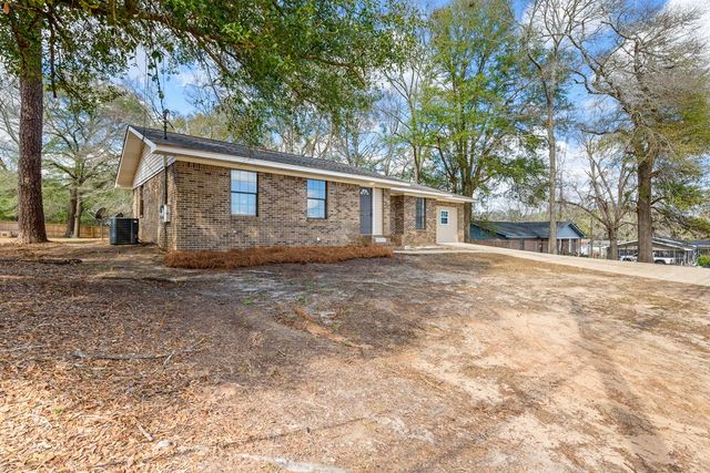 1451 Shellfield Rd, Enterprise, AL 36330