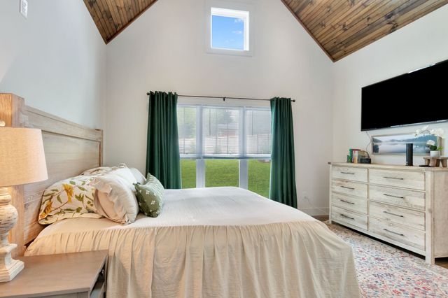 332 Country Club Rd, Winchester, TN 37398
